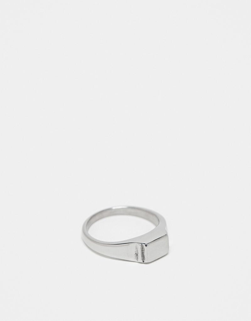 

ASOS DESIGN – Серебряное кольцо-печатка из нержавеющей стали с тиснением