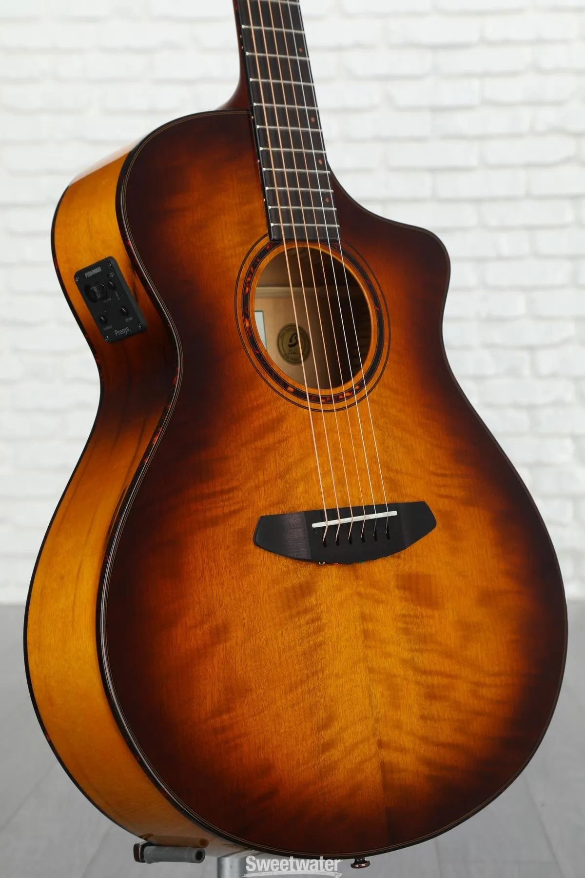 

Акустически-электрическая гитара Breedlove ECO Pursuit Exotic S Concert CE - Tiger's Eye Myrtlewood