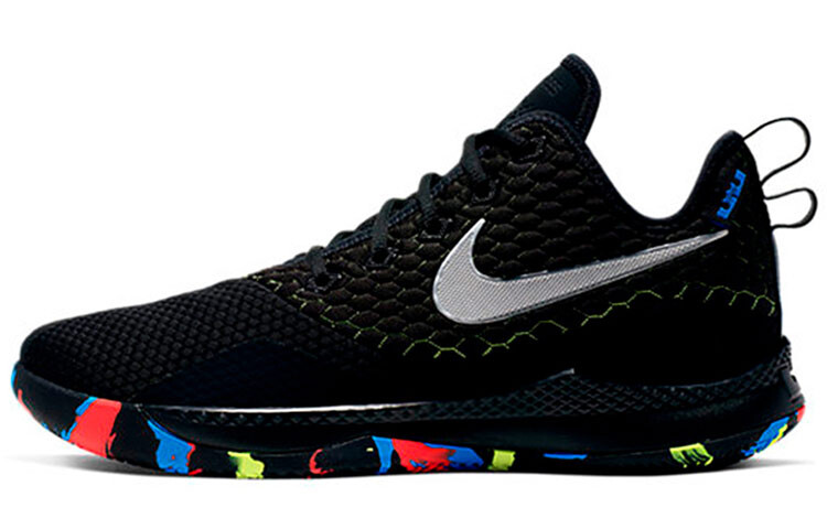 

Nike LeBron Witness III Черный