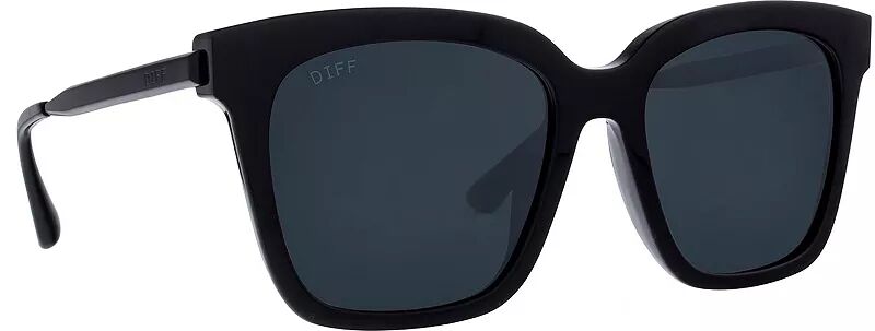 цена Красивые поляризованные солнцезащитные очки Diff, черный