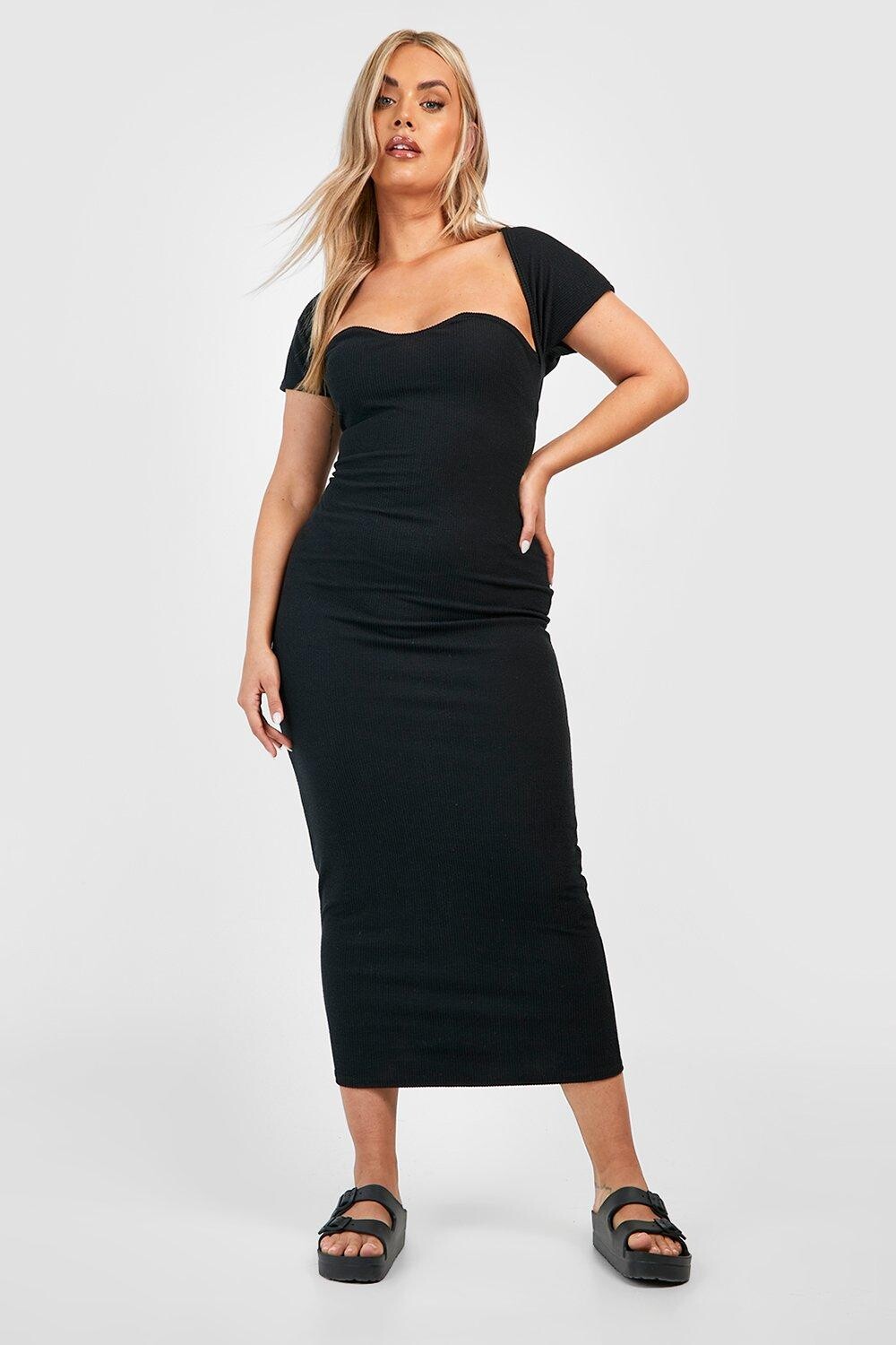 

Длинное платье миди с короткими рукавами и мяткими ребками sweetheart Boohoo, черный