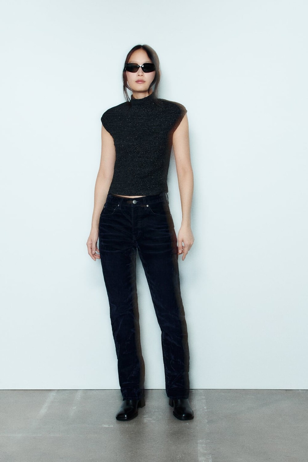 

Блестящий фактурный топ с металлизированной нитью ZARA, темно-синий