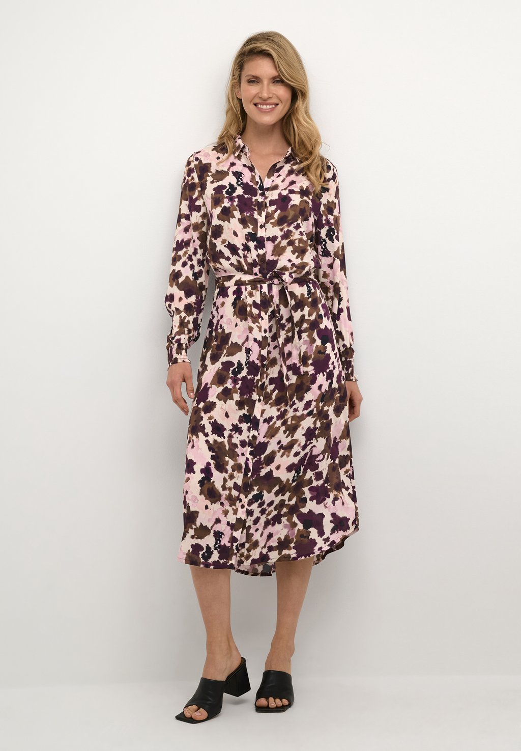 Платье Camisero Kaffe BPMILA REGULAR FIT LONG SLEVES, коричневый акварельный цветочный принт