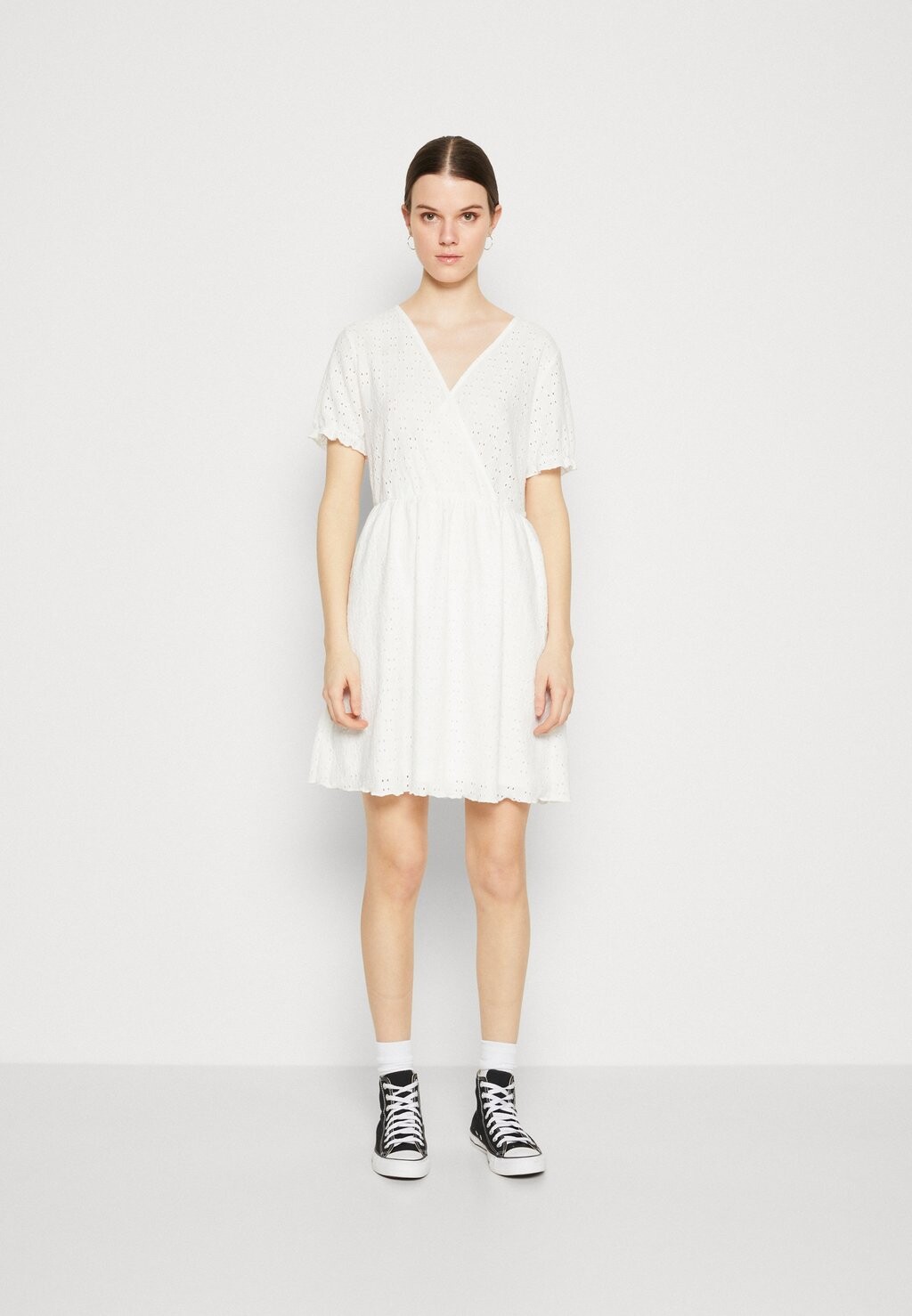 

Летнее платье Vero Moda