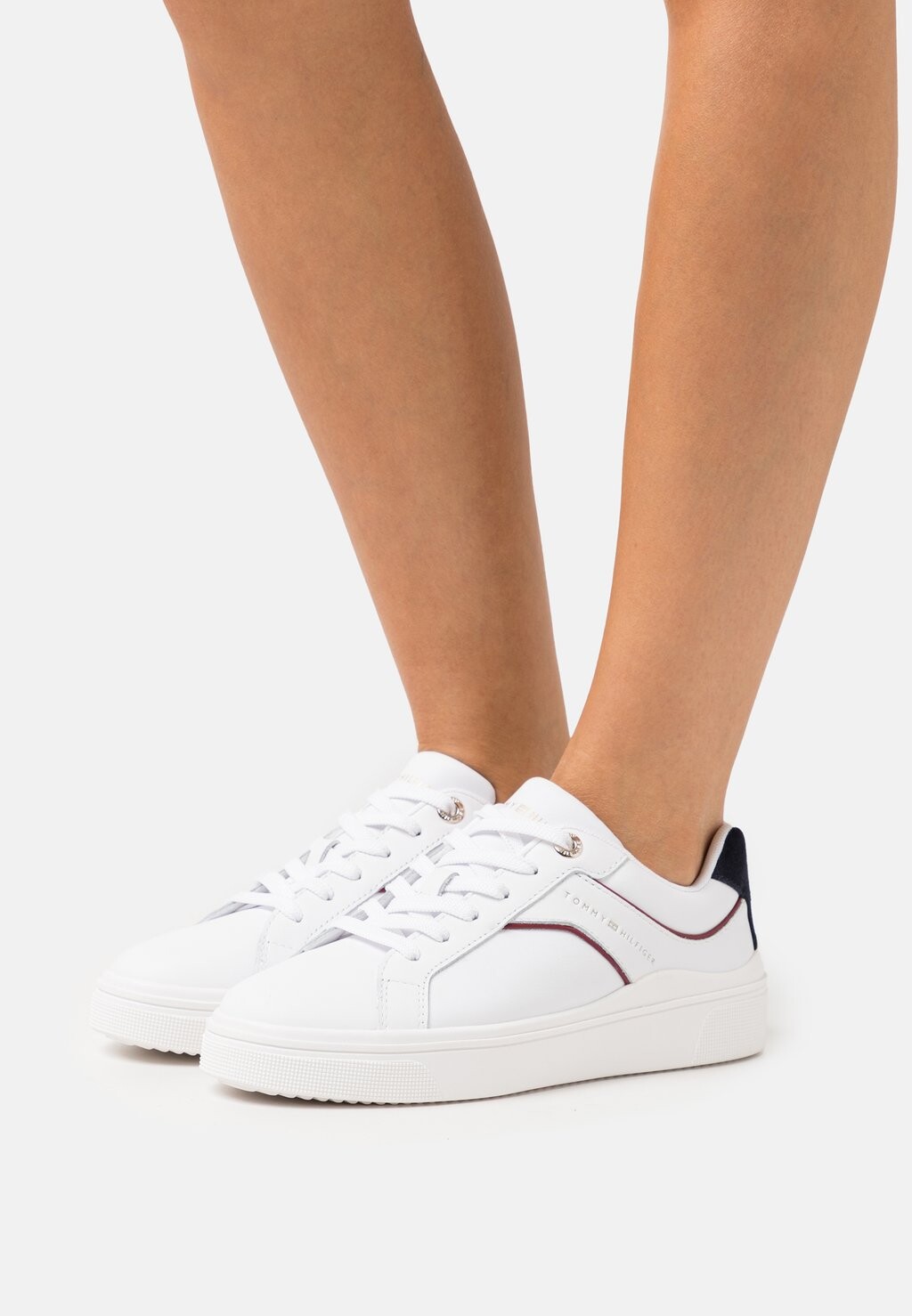 

Кроссовки Tommy Hilfiger