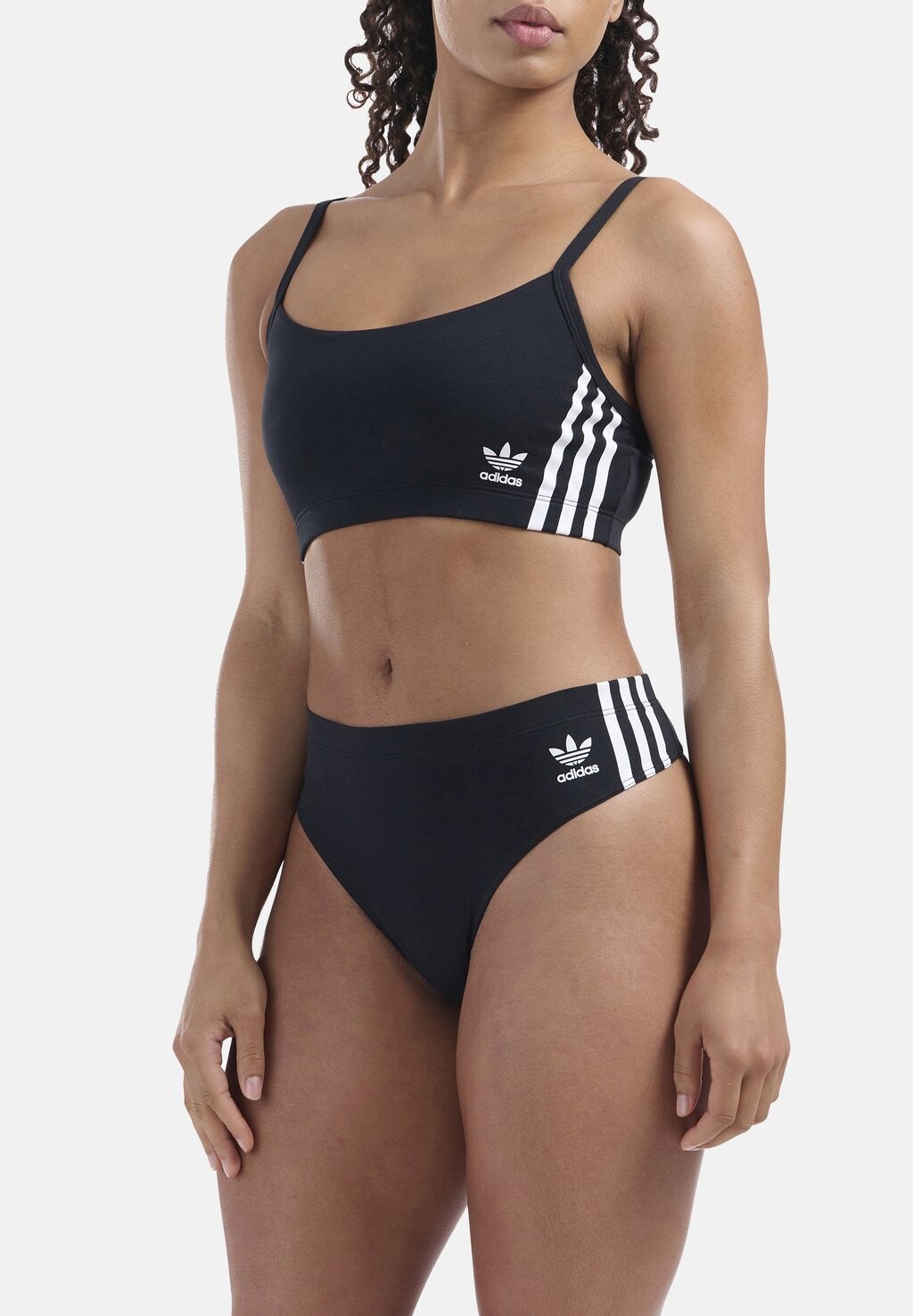 

Стринги adidas Originals, черный