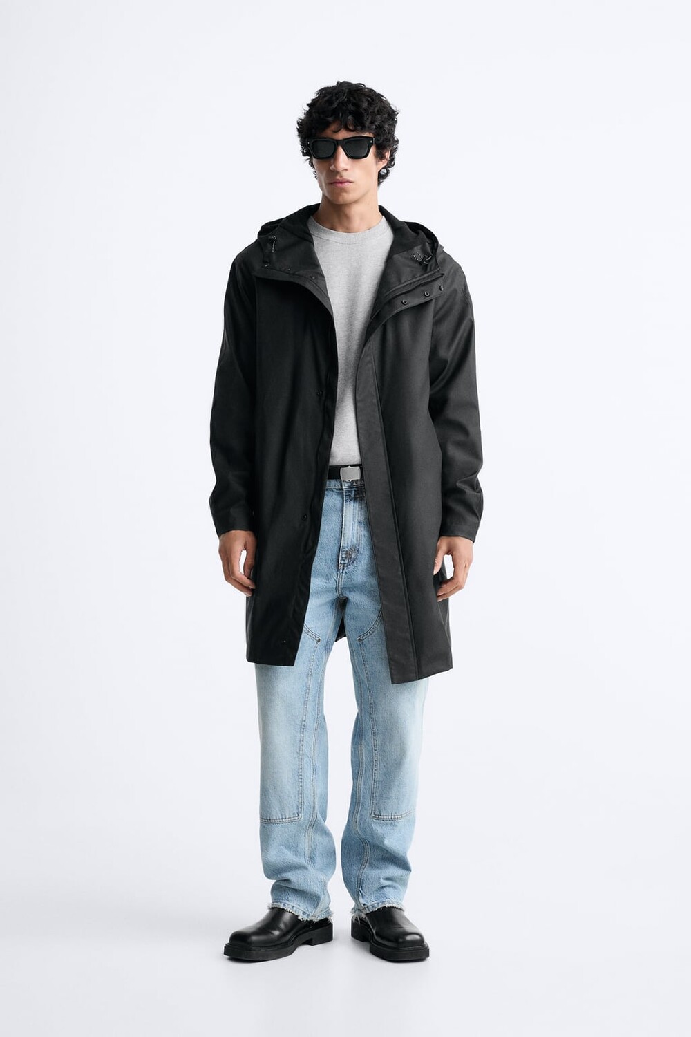 

Прорезиненная парка с капюшоном ZARA, черный