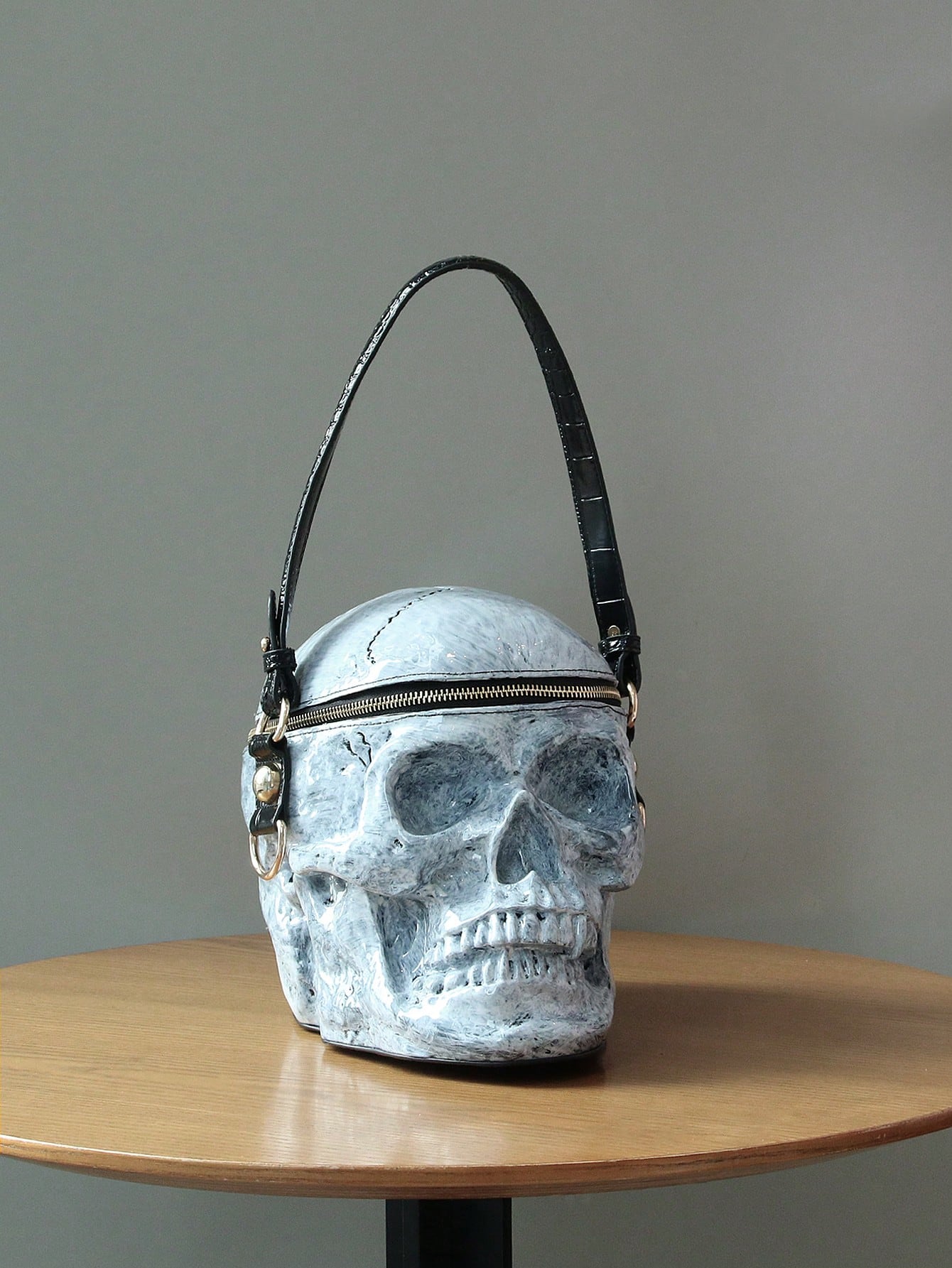цена Сумка с 3D-дизайном черепа в стиле панк и готики, белый