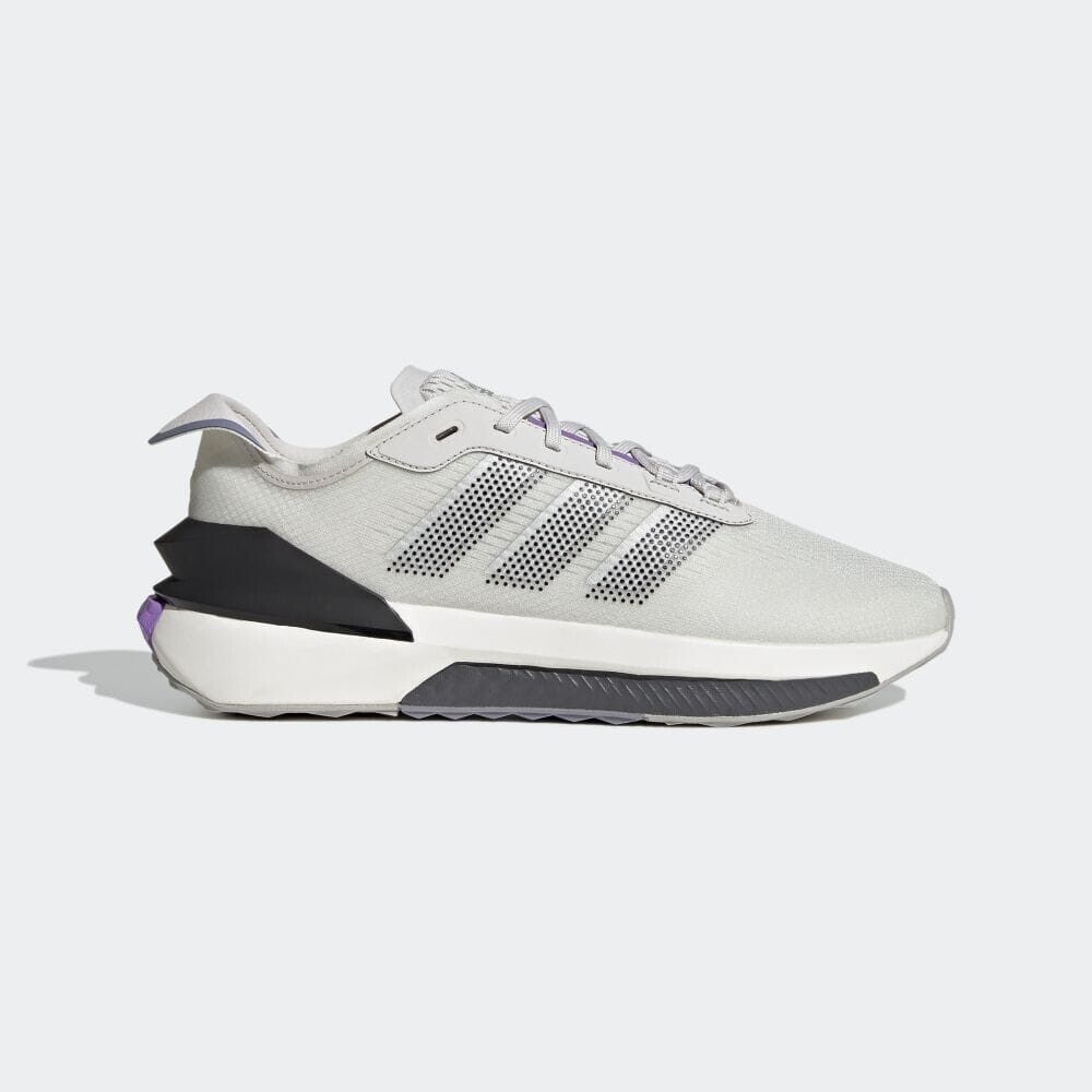 

Кроссовки Adidas AVRYN U