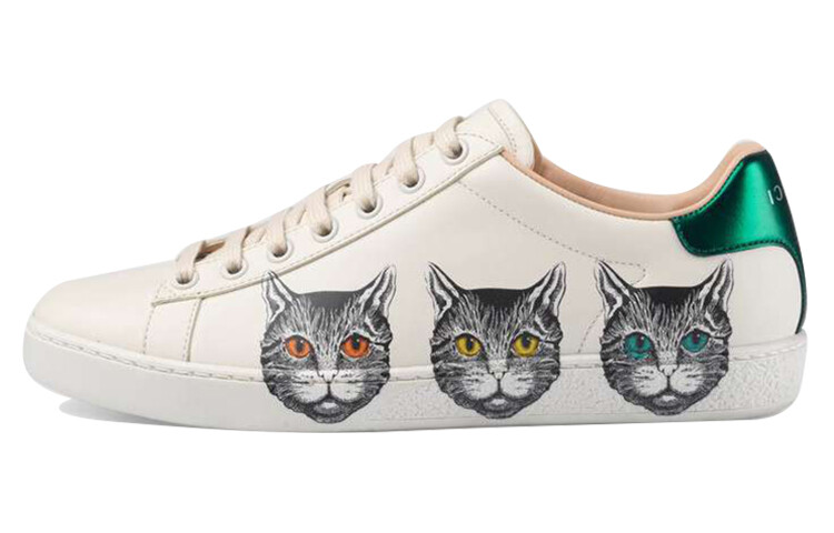

GUCCI Gucci получил награду Ace Mystic Cat