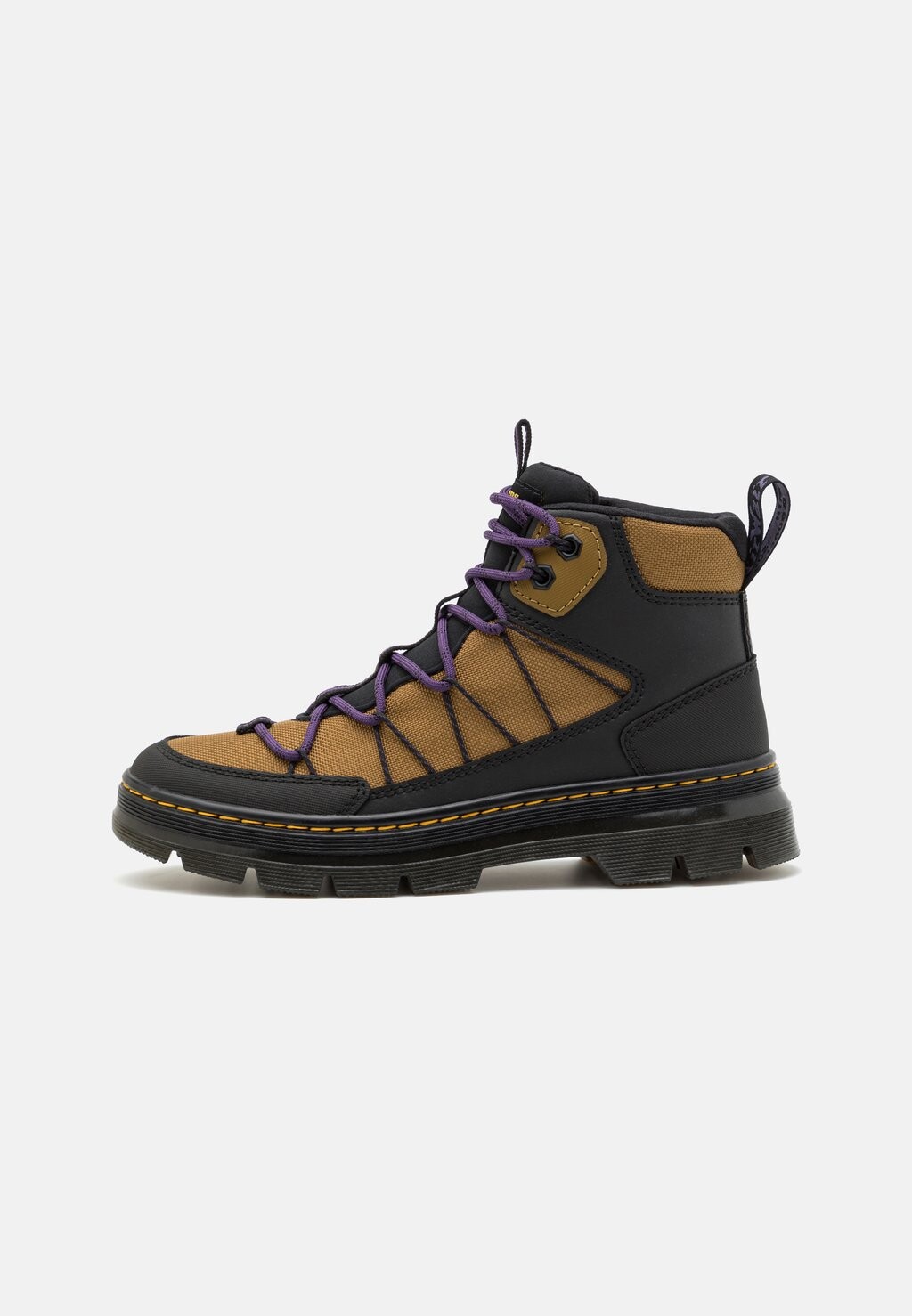 

Ботинки со шнурками Dr. Martens BUWICK UNISEX, черный