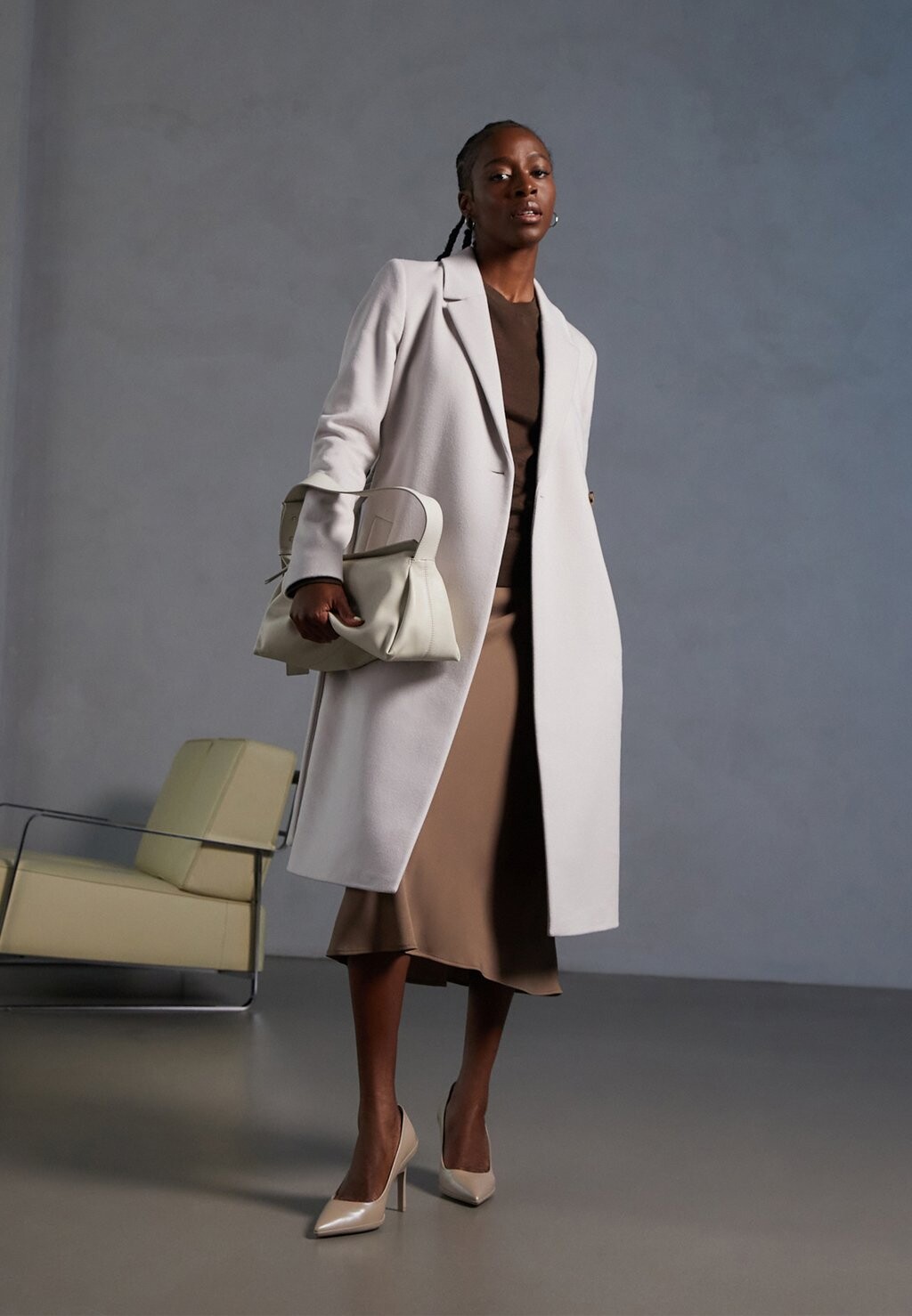 

Классическое пальто Essential Wrap Coat Calvin Klein, цвет rainy day