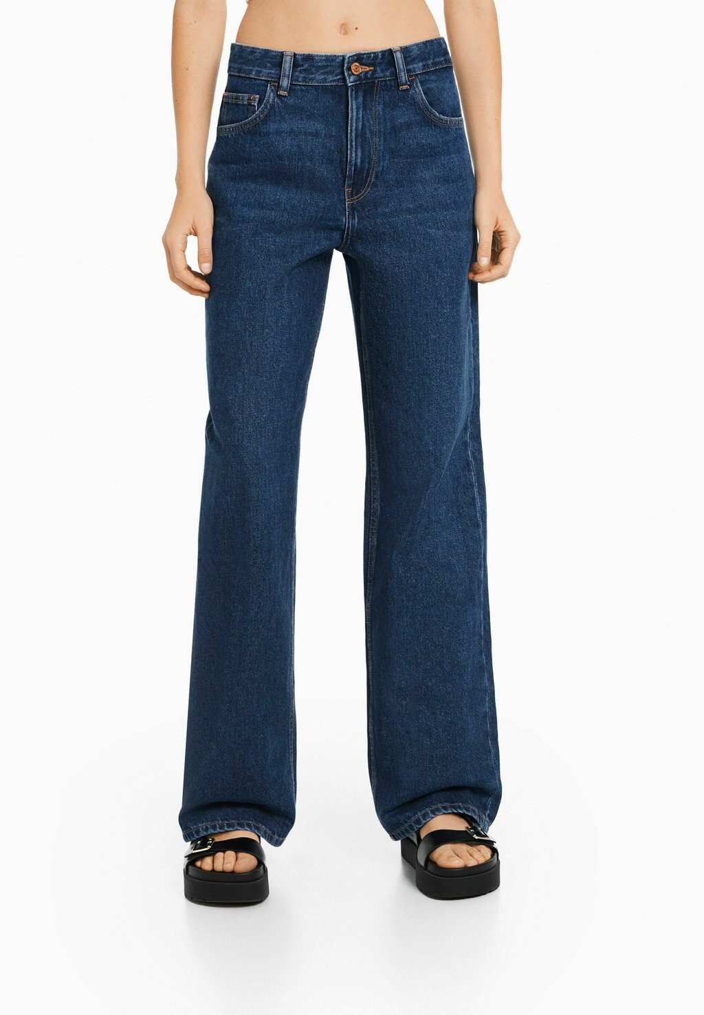 

Джинсы Baggy Bershka, темно-синий