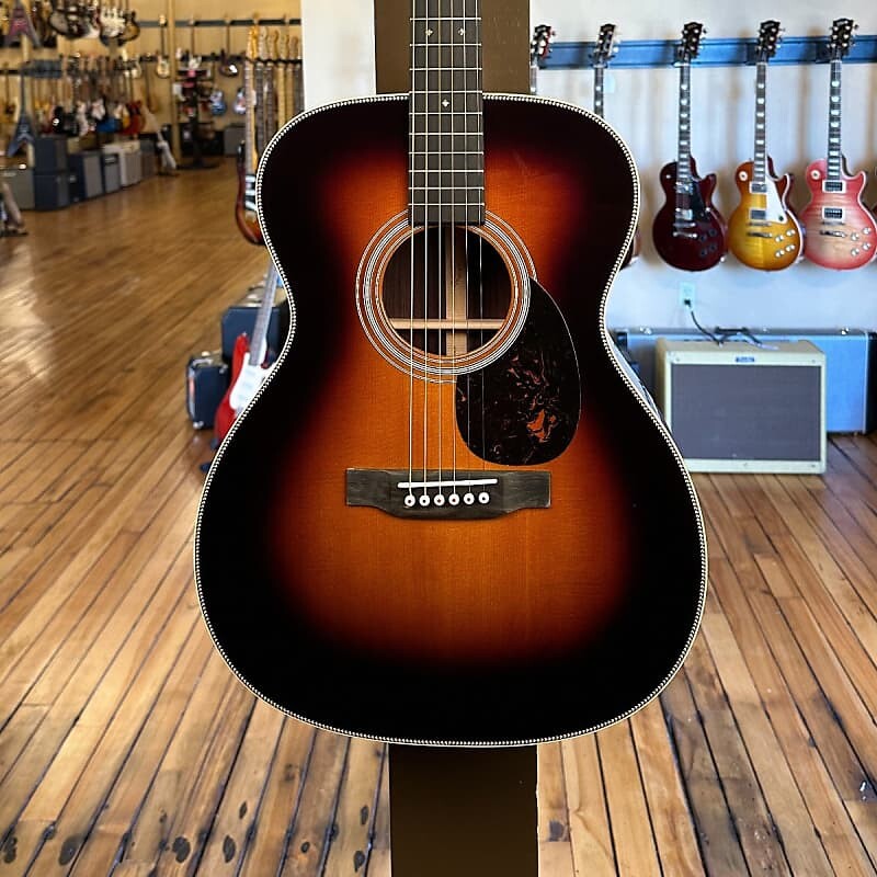 

Акустическая гитара Martin OM-28 Sunburst