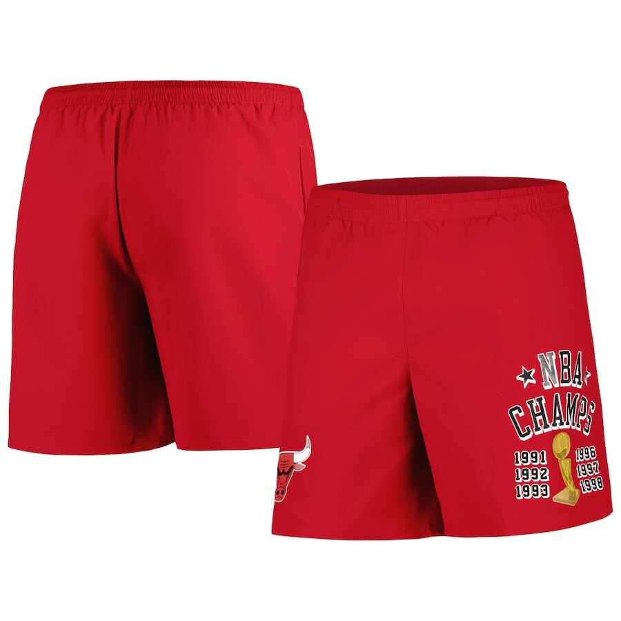 

Шорты Mitchell & Ness Chicago Bulls, красный
