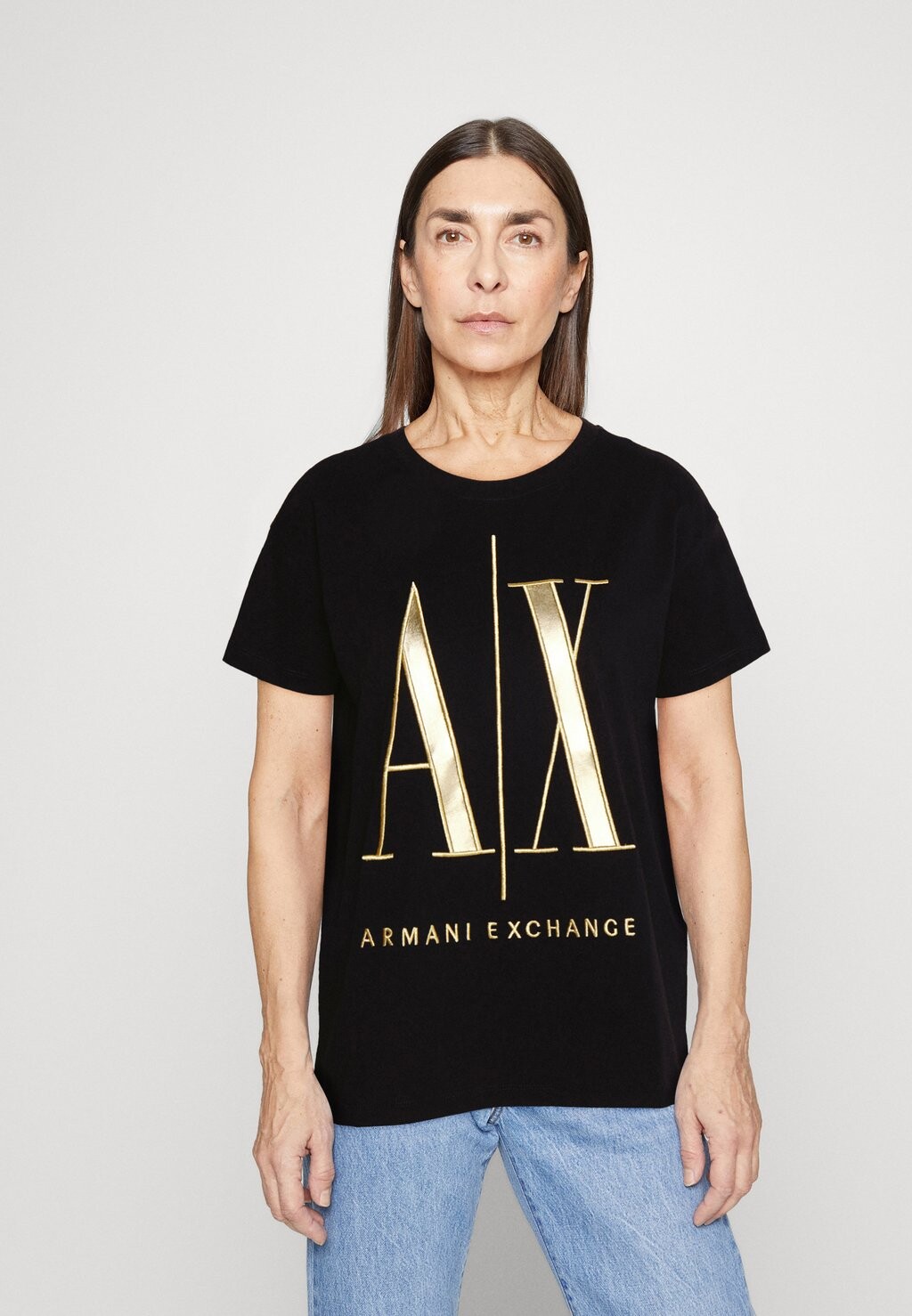 

Футболка с принтом Armani Exchange, черный