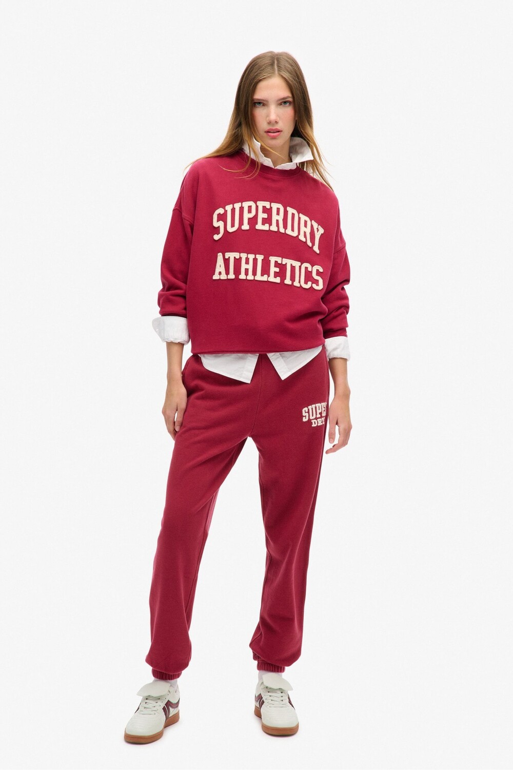 

Бойфренд, спортивный бегун Superdry, красный
