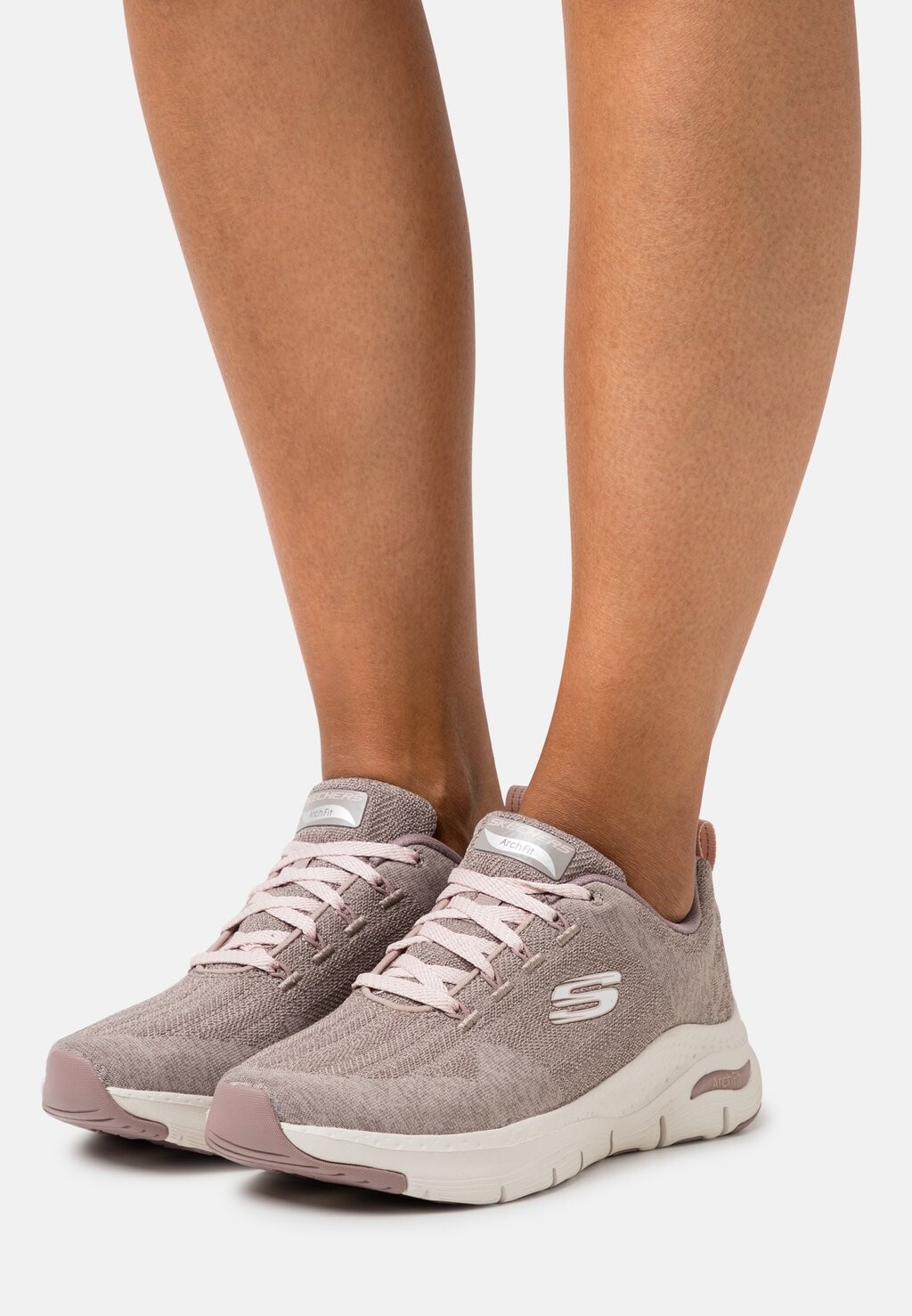 

Низкие кроссовки Skechers