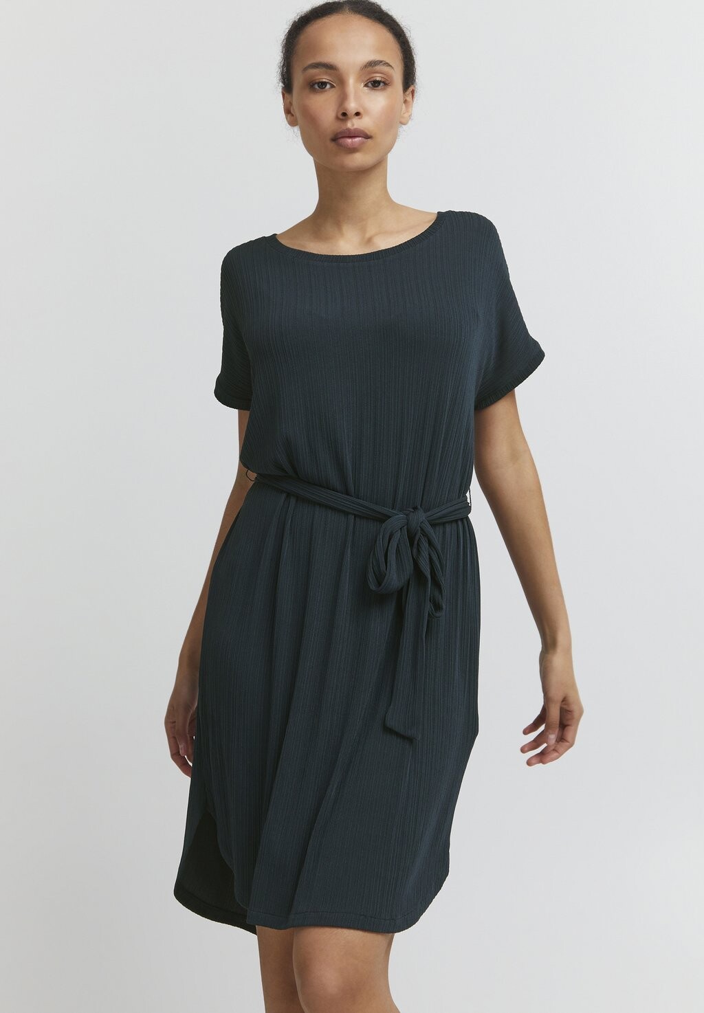 

Платье Point ICHI ROBE JOYSA, цвет total eclipse