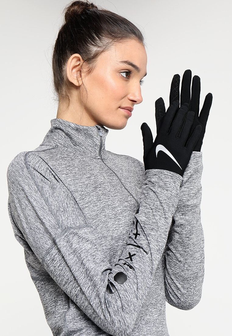 

Перчатки Womens Lightweight Tech Running Gloves Nike, цвет black/silver