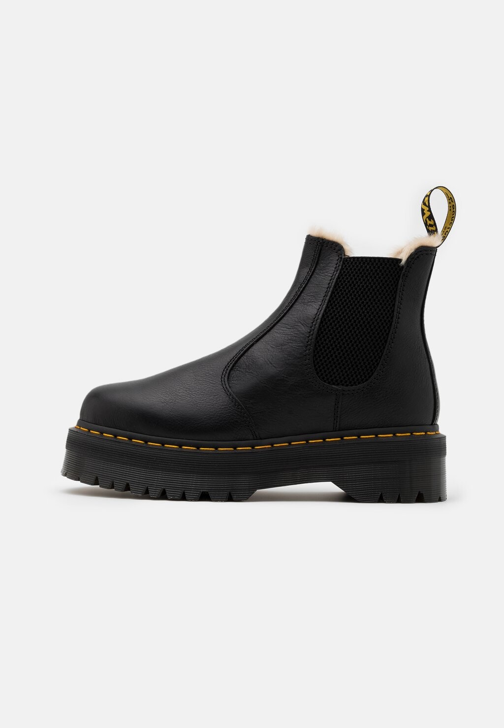 

Ботильоны на платформе Dr. Martens