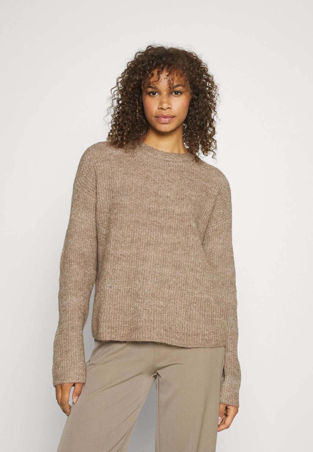 

Свитшот Vero Moda VMMILI O NECK, цвет brown lentil melange