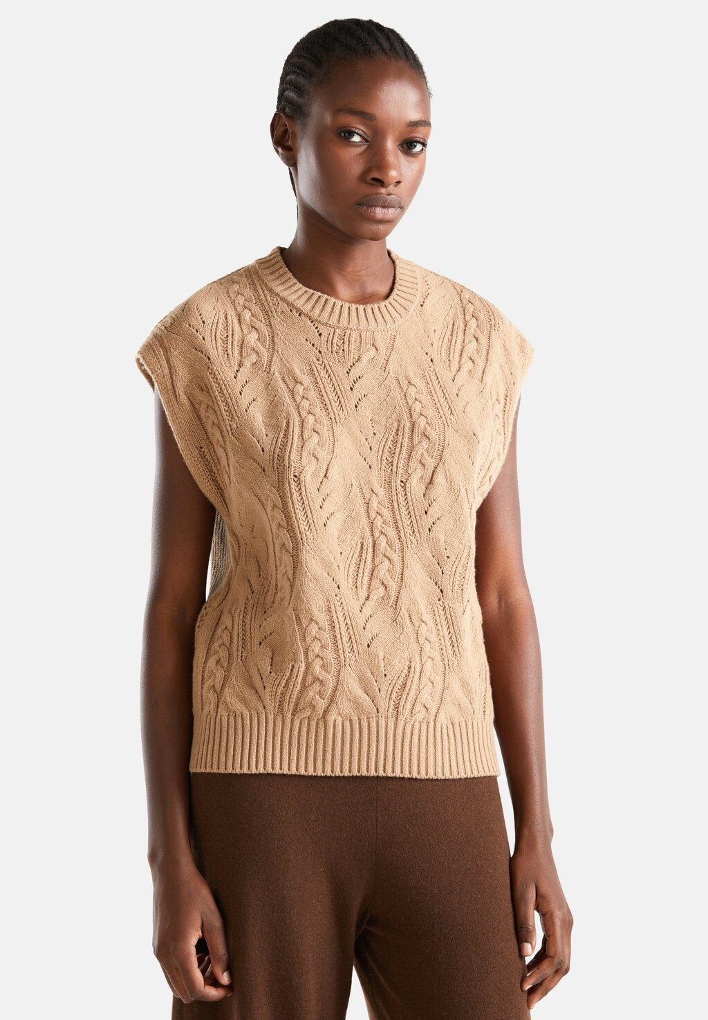 

Футболка базовая Crew Neck Cable Openwork On Front And Fisherman Back Edges United Colors of Benetton, коричневый
