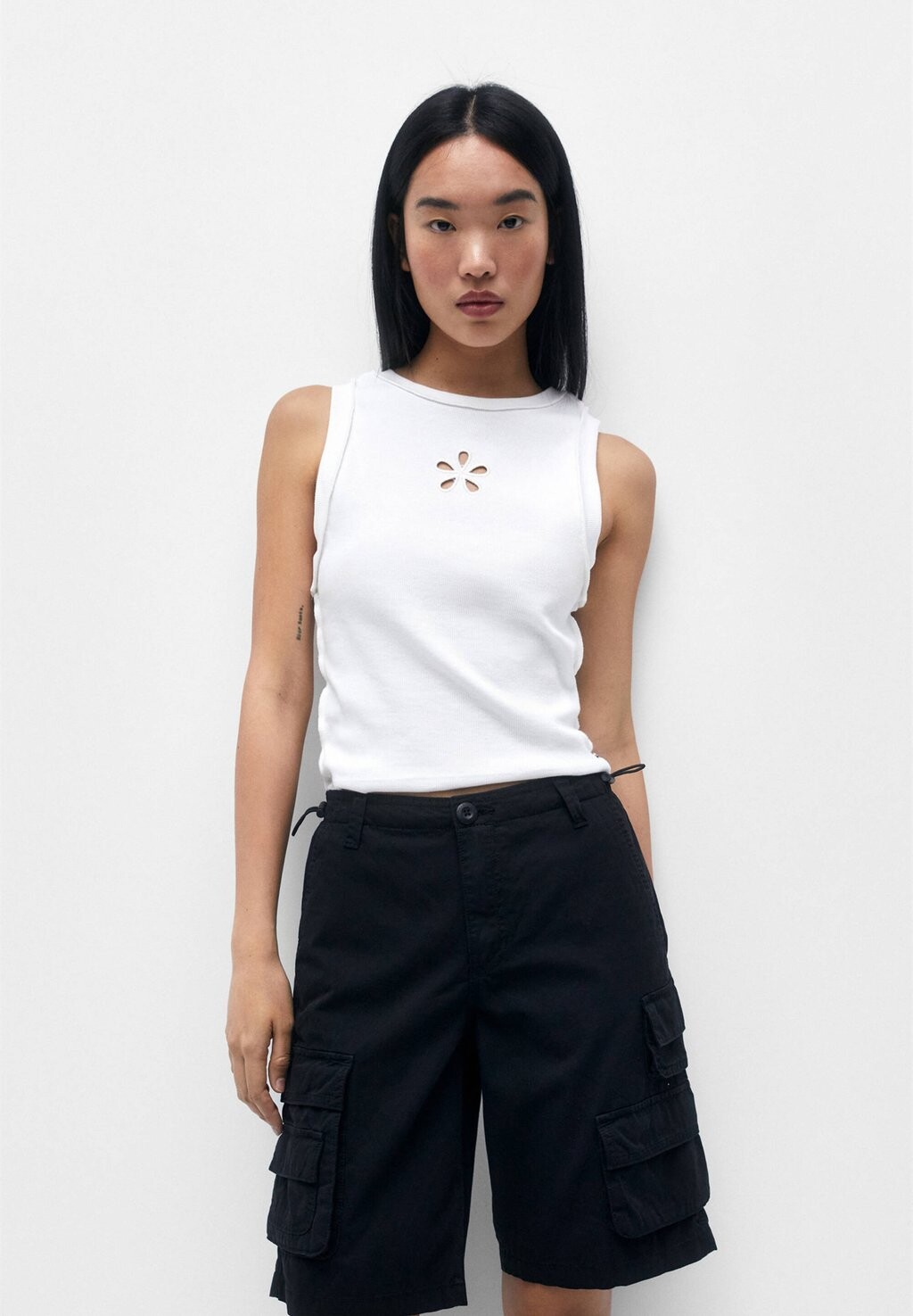 

Шорты PULL&BEAR, черный