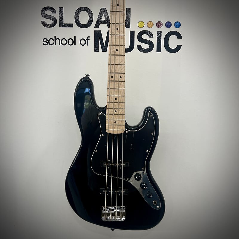 

Басс гитара Squier Affinity Jazz Bass - Black, MN, BPG