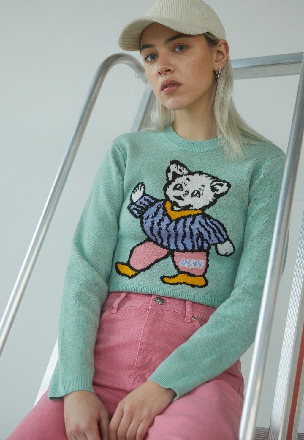 

Джемпер Obey Clothing