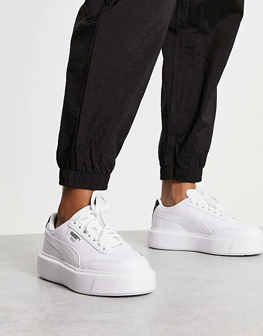 

Бело-черные кроссовки Puma olso maja
