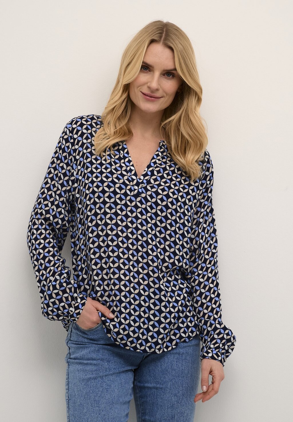 

Блузка Kaffe Kalisa Retro Print, мультиколор