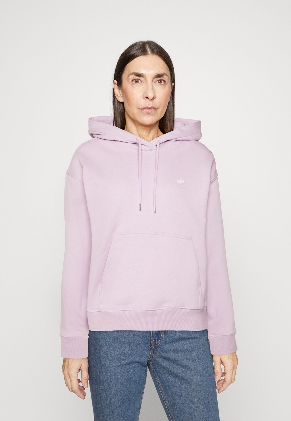 

Худи GANT