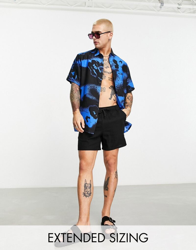

Свободная рубашка синего цветочного принта ASOS DESIGN