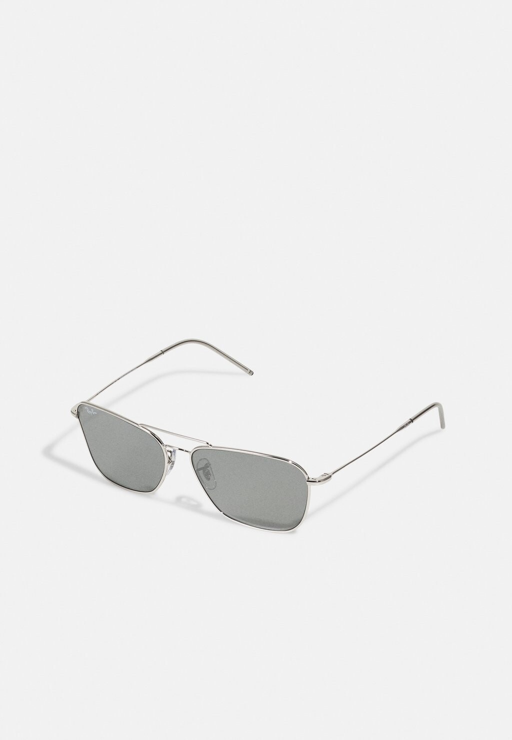 

Солнцезащитные очки CARAVAN REVERSE Ray-Ban, серебро
