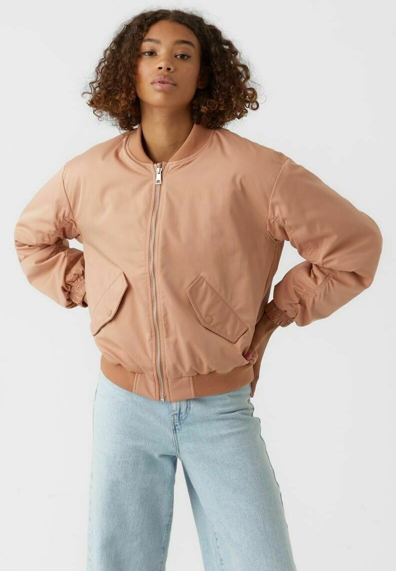 

Бомбер Vero Moda