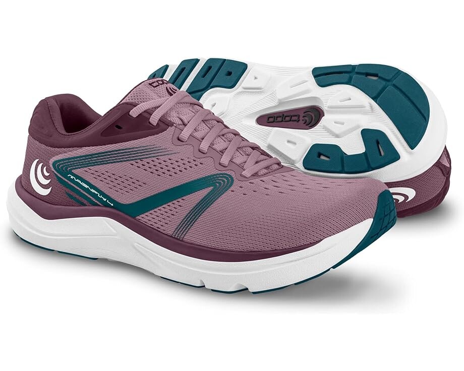 

Кроссовки Topo Athletic Magnifly 4, цвет Mauve/Navy