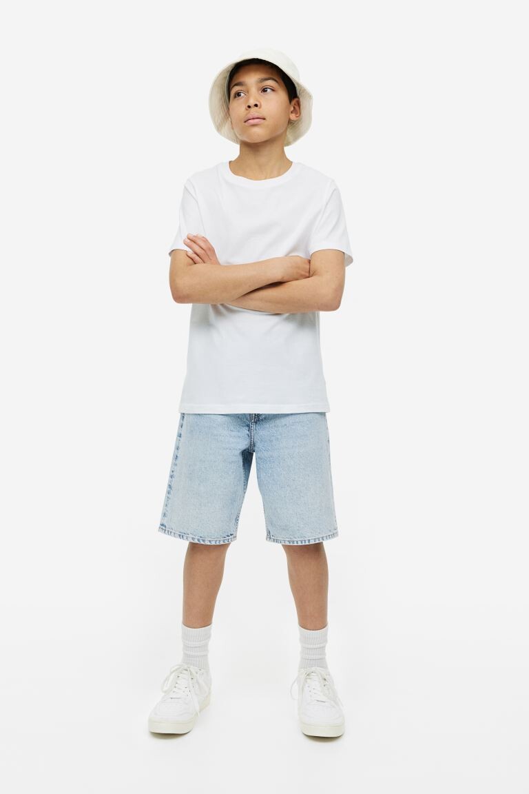

Джинсовые шорты свободного кроя H&M