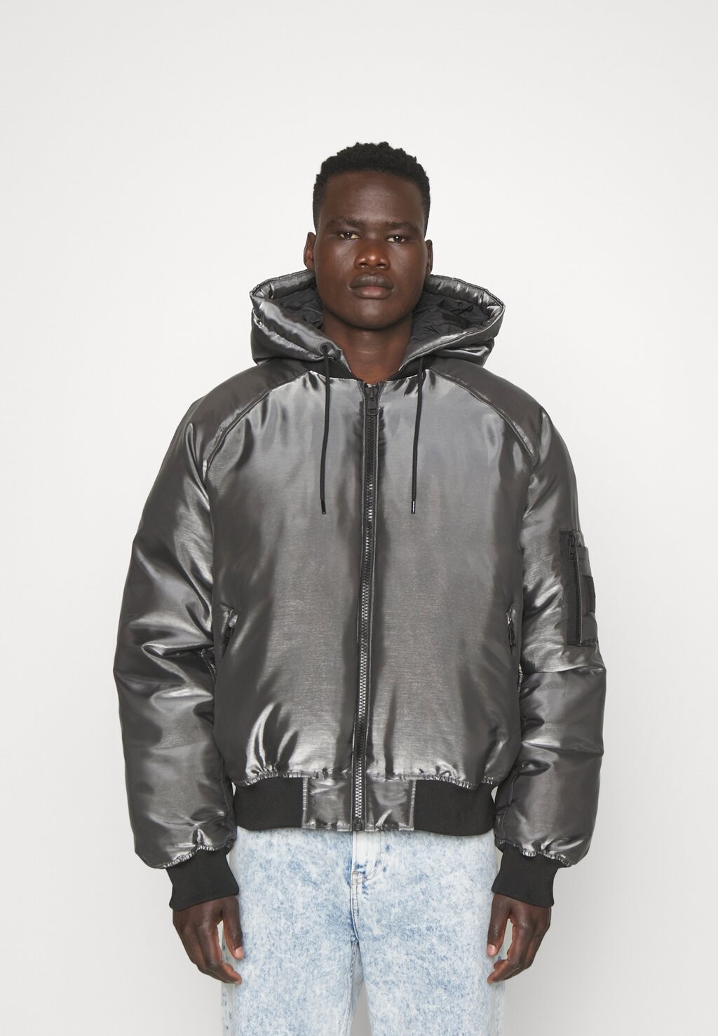 

Зимняя куртка Calvin Klein Jeans