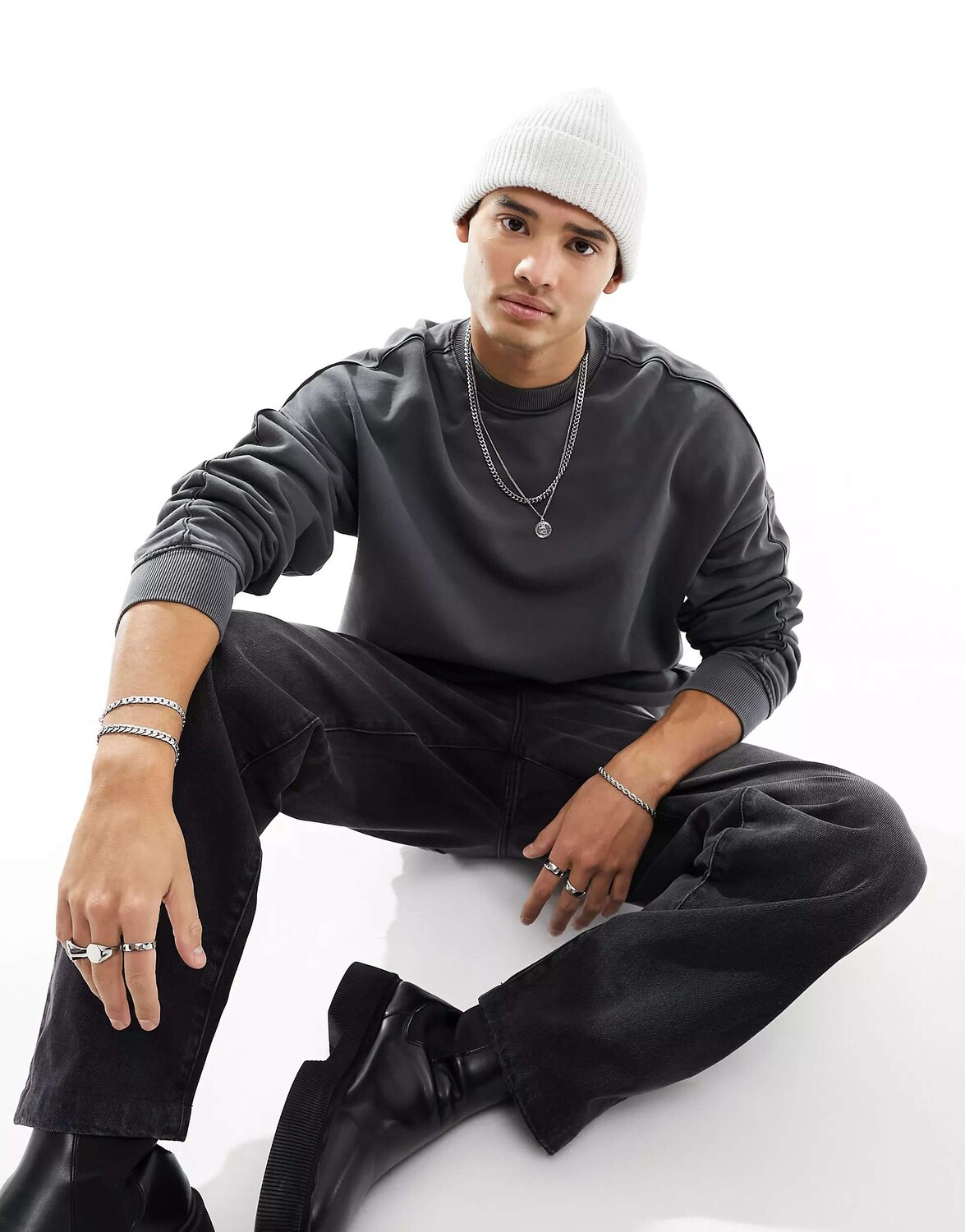 

Супер-толстовка оверсайз Jack & Jones черного цвета