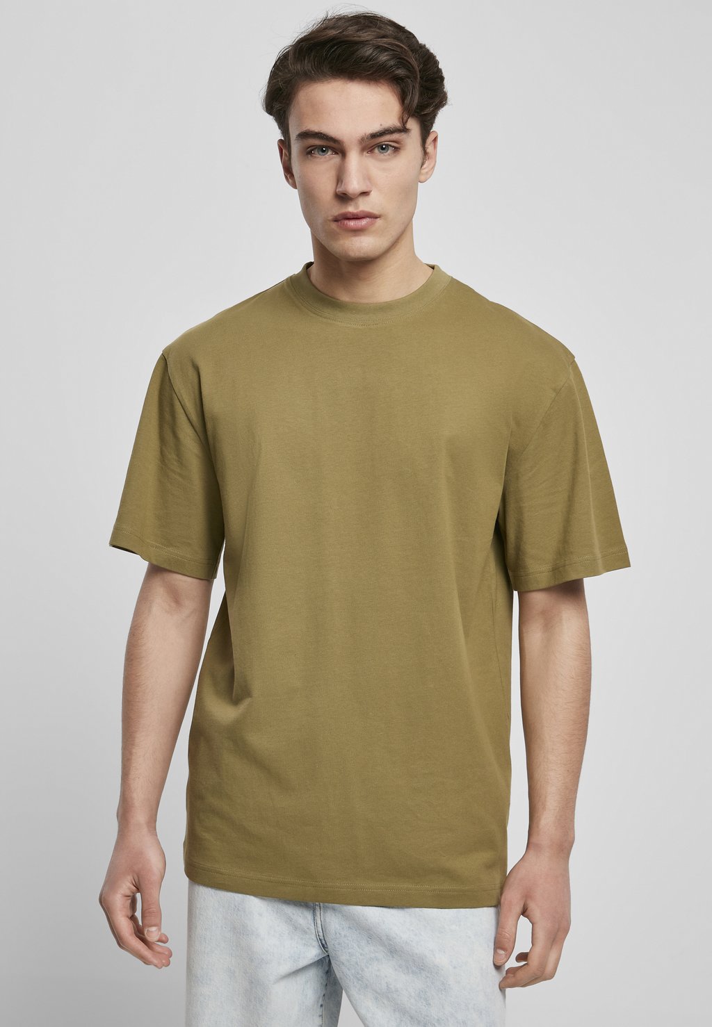Базовая футболка Tall Urban Classics, цвет tiniolive