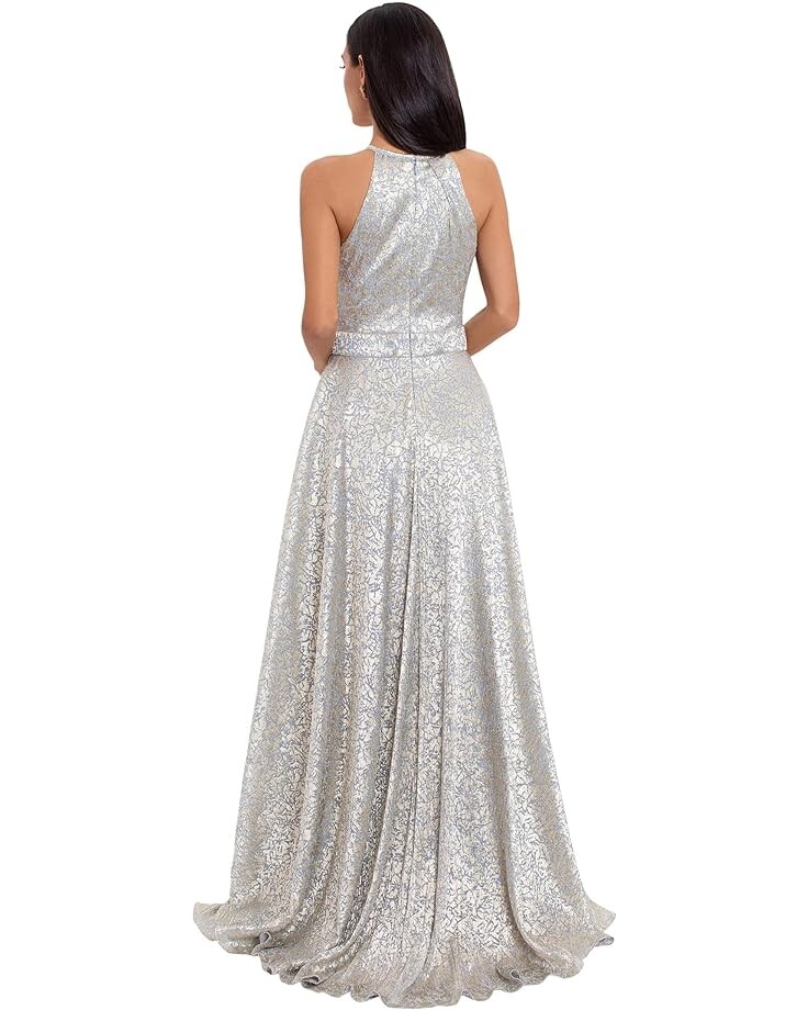 

Платье Betsy & Adam Long Halter Metallic Foil Print Gown, цвет Grey/Gold