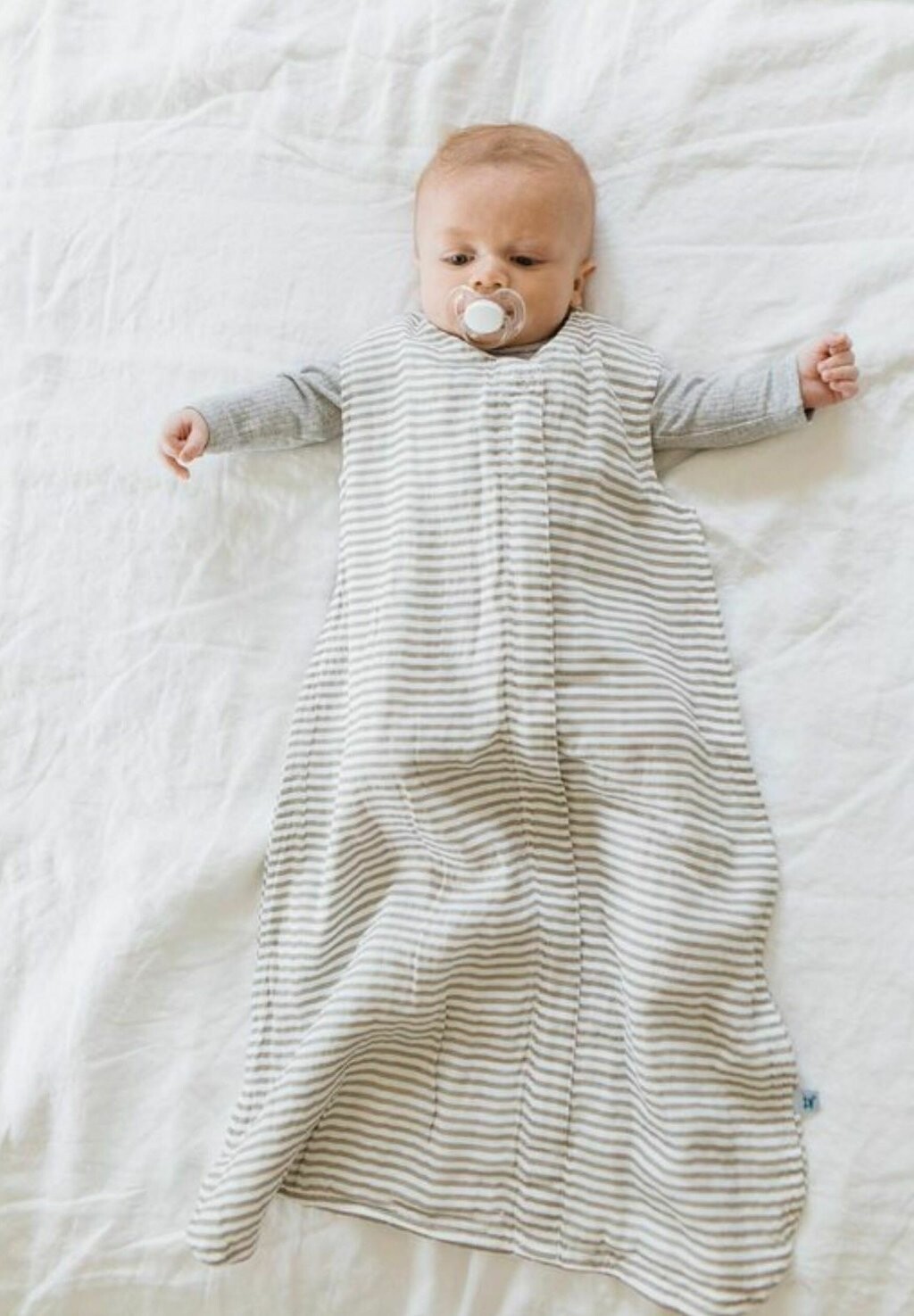 

Пижама Little Unicorn, цвет grey