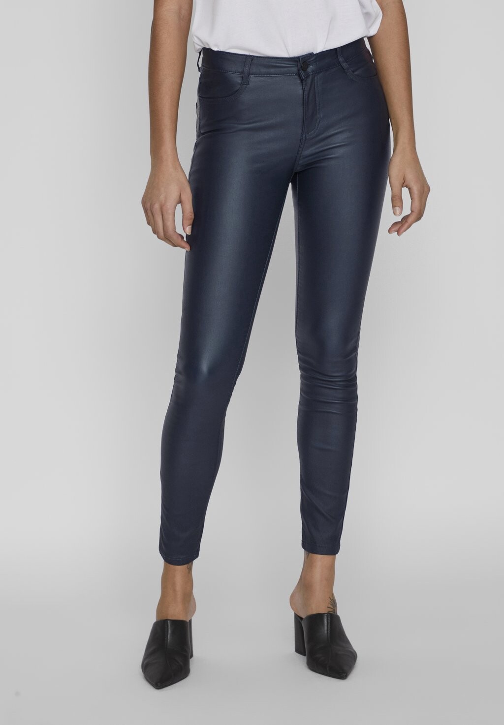 

Джинсы Slim fit VILA
