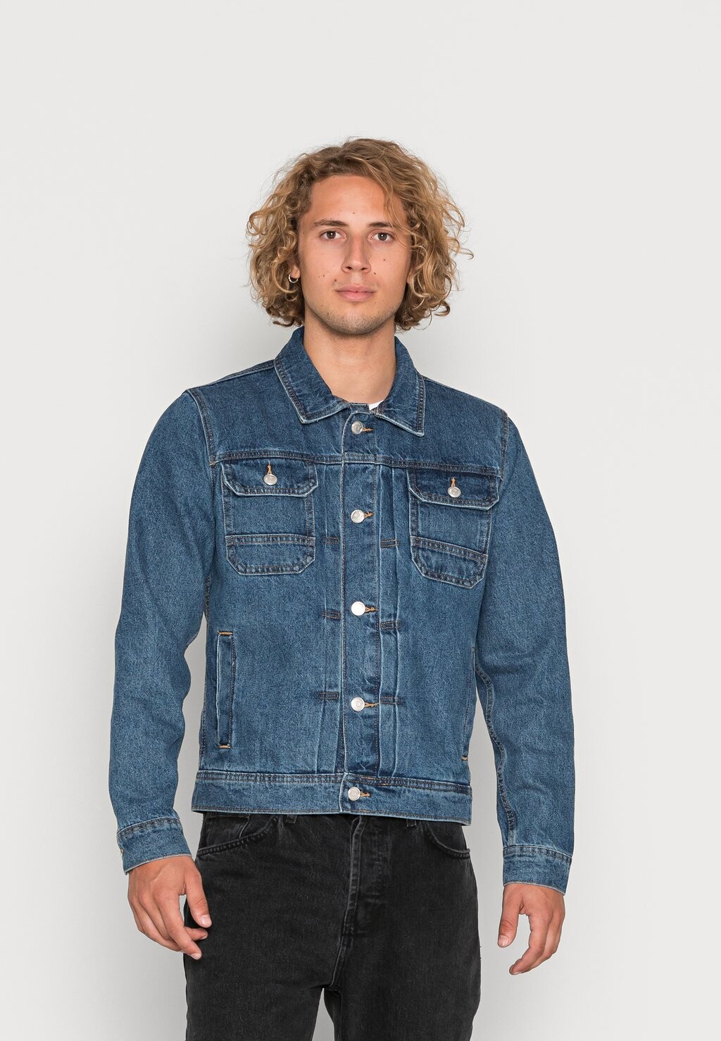 

Джинсовая куртка Only & Sons КУРТКА ONSDUKEM, цвет medium blue denim