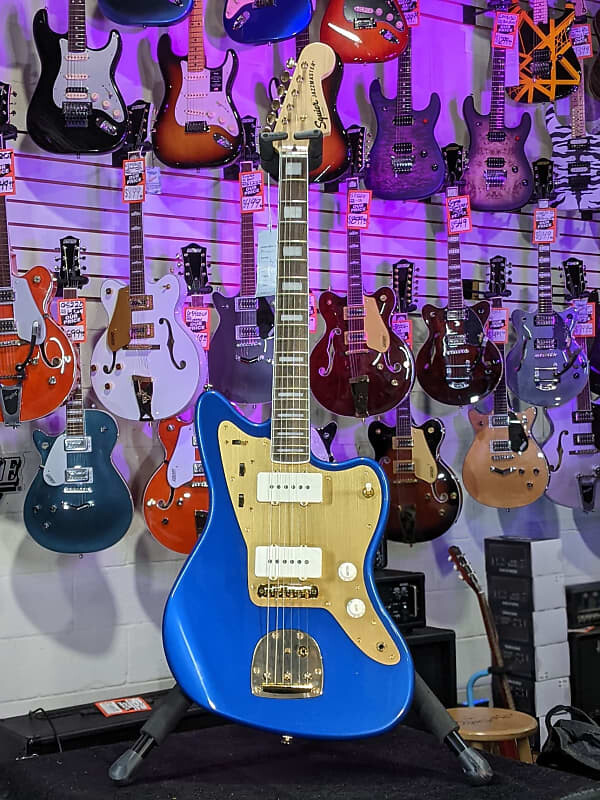 

Электрогитара Squier 40th Anniversary Gold Edition Jazzmaster - Lake Placid Blue