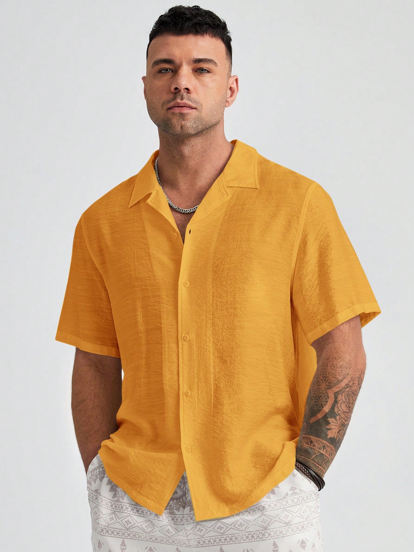 Manfinity Homme Мужская однотонная тканая рубашка больших размеров с коротким рукавом больших размеров, желтый