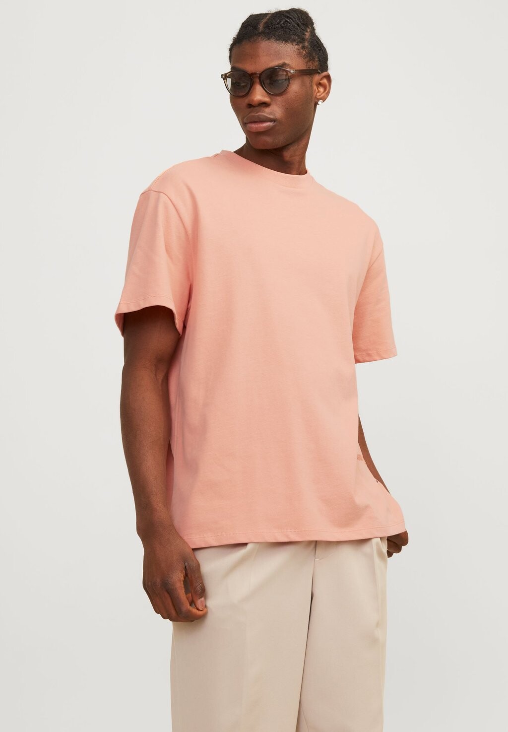 

Базовая футболка JPRBLAHARVEY ICE TEE CREW NECK UNISEX Jack & Jones, абрикос
