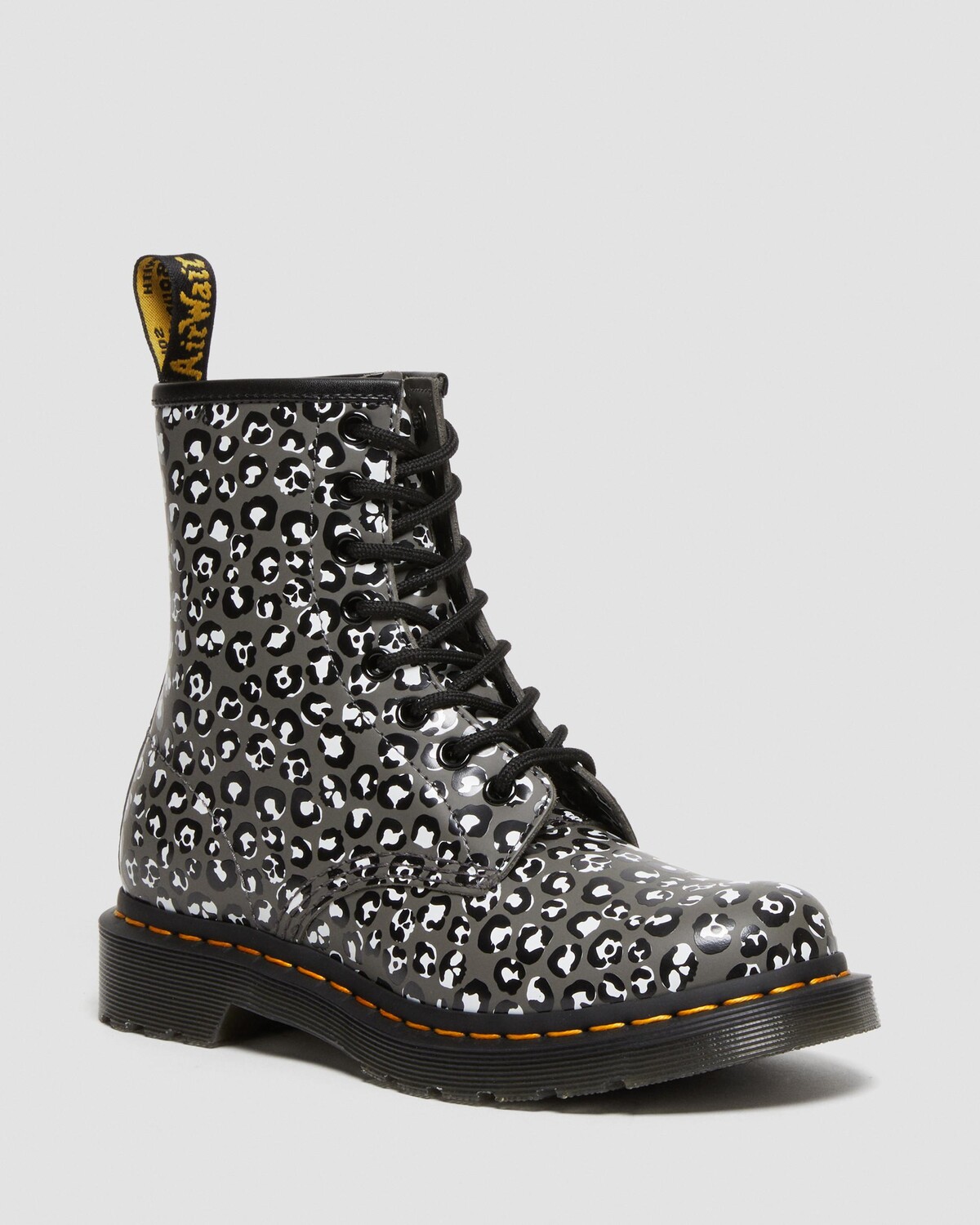 1460 Женские гладкие кожаные ботинки на шнуровке с леопардовым принтом Dr.Martens – купить с доставкой из-за рубежа через платформу «CDEK.Shopping»