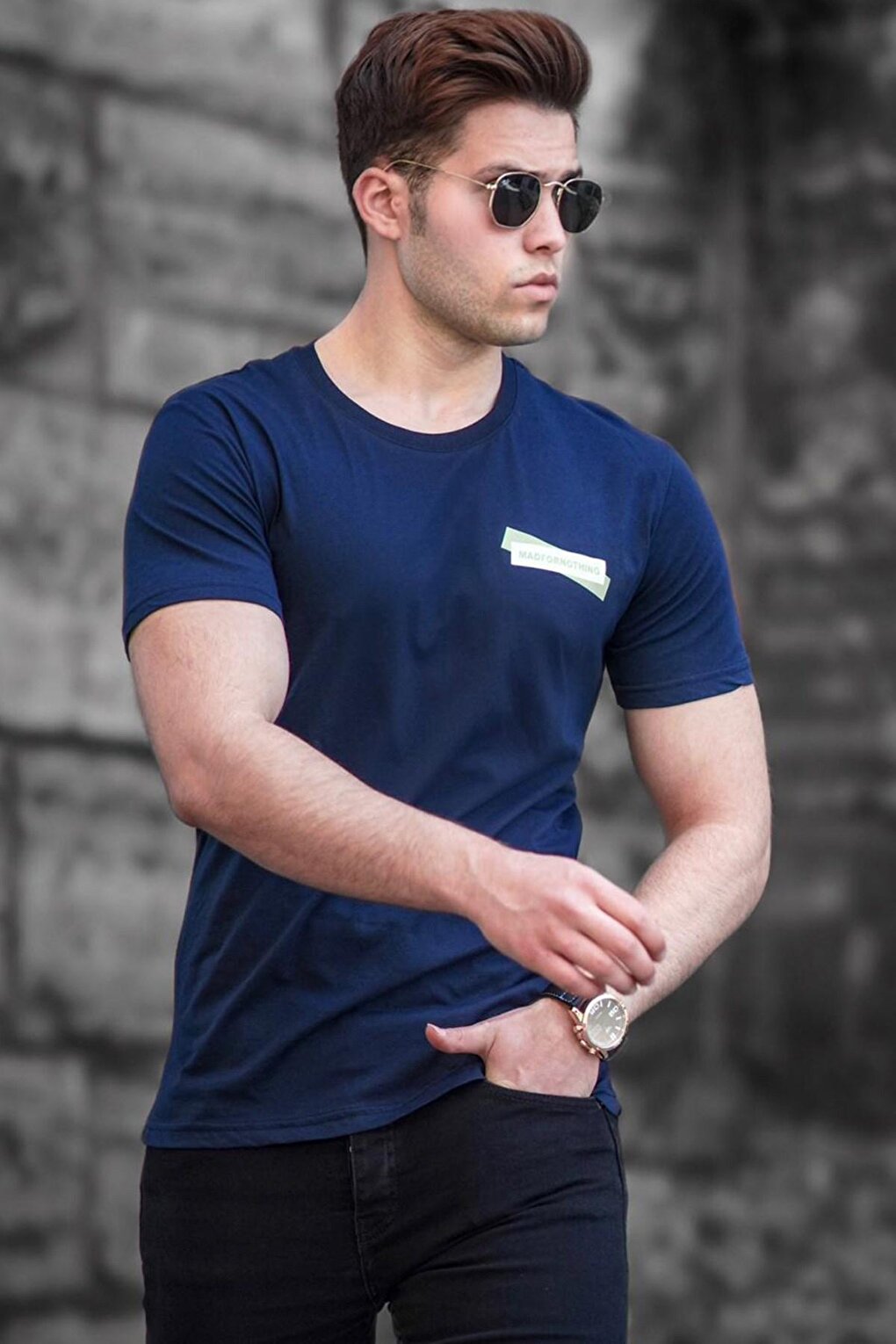 Темно-синяя мужская футболка с принтом 5270 MADMEXT цена и фото
